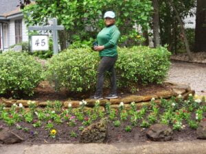 espinozalawnservice.com