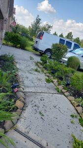 espinozalawnservice.com