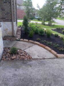 espinozalawnservice.com