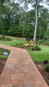 espinozalawnservice.com