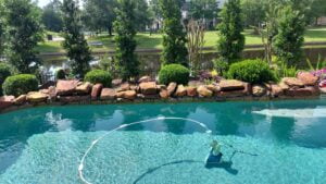 espinozalawnservice.com