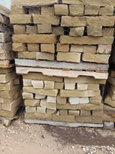 espinozalawnservice.com