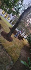 espinozalawnservice.com