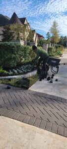 espinozalawnservice.com