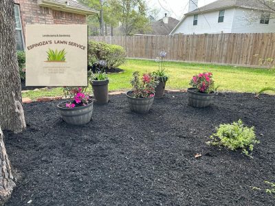 Espinoza’s Lawn Service www.espinozalawnservice.com