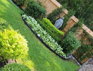 Espinoza’s Lawn Service espinozalawnservice.com